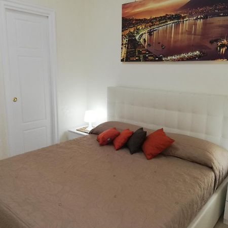 La Dolce Dimora Bed & Breakfast Napoli Exterior foto